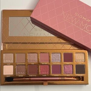 Sigma Beauty New Mod Palette - Mauve and Shimmer Tones